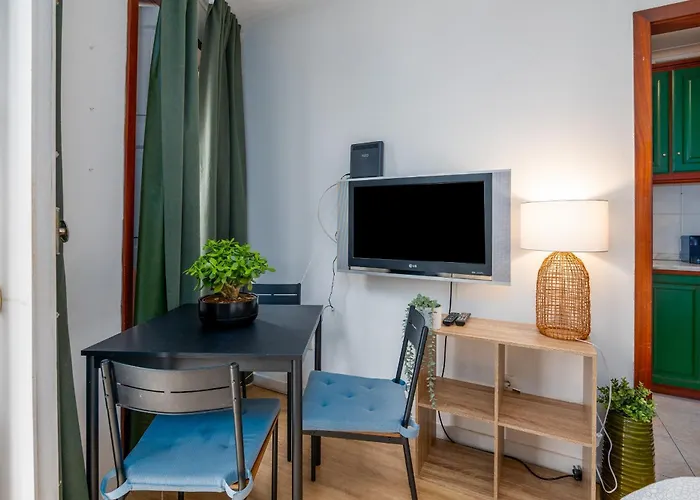 公寓 Renovated Feb25 Clerigos Cozy Balcony With Self Check In