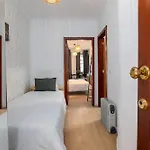 Renovated Feb25 Clerigos Cozy Balcony With Self Check In