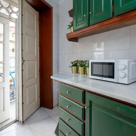 Renovated Feb25 Clerigos Cozy Balcony With Self Check In *